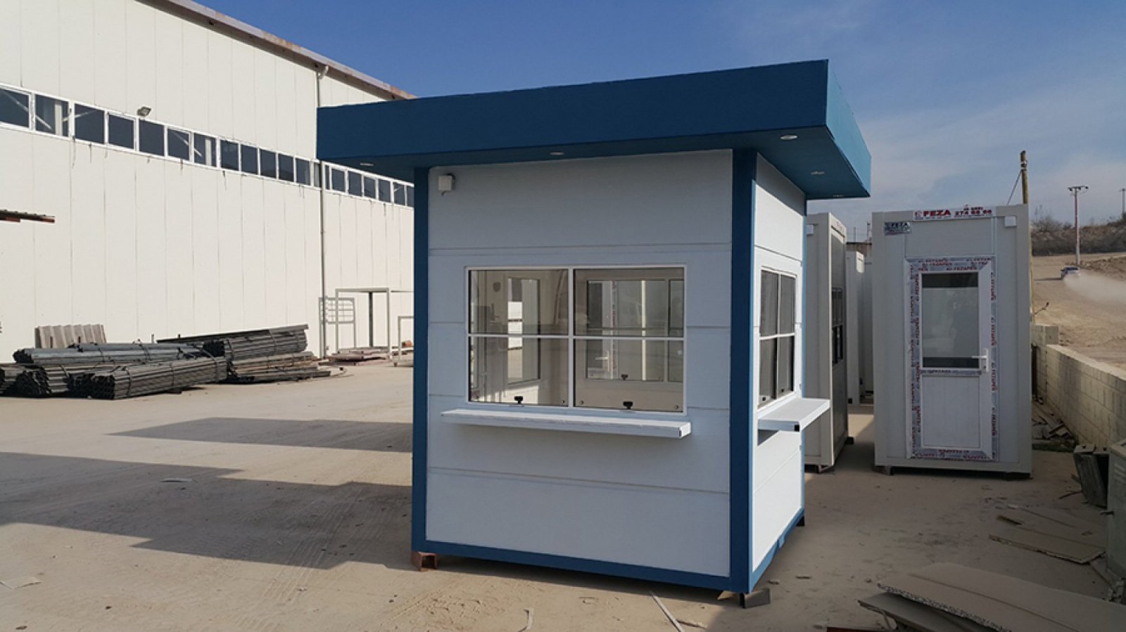 200x300 Metropol Cabin